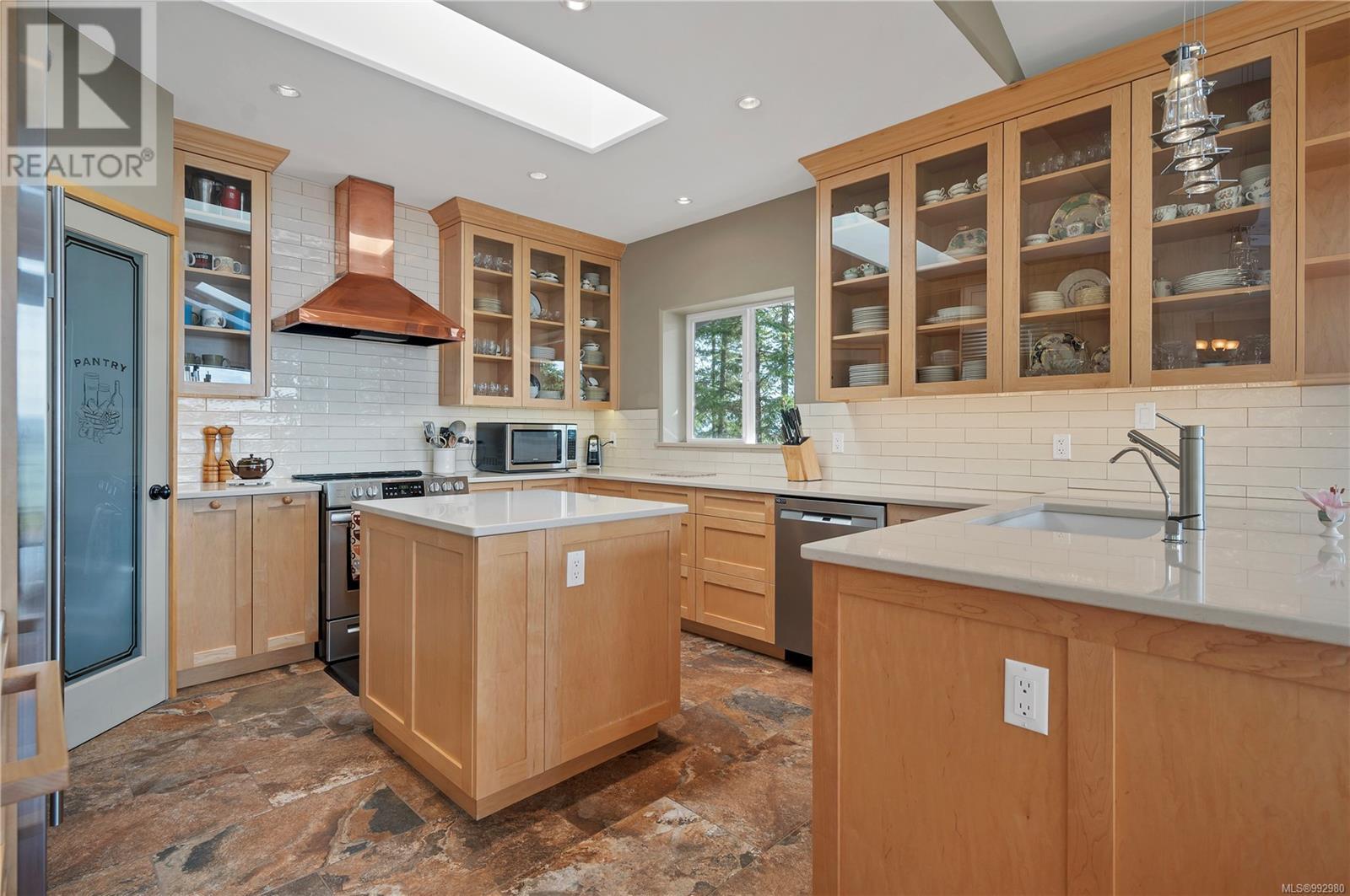 1223 Leishmans Rd, Quadra Island