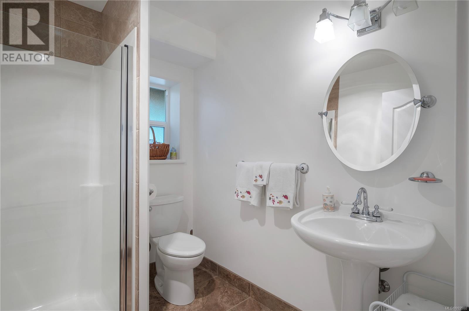 1223 Leishmans Rd, Quadra Island