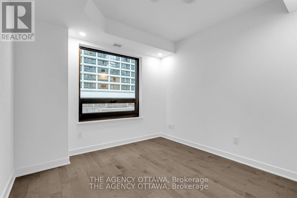 Photo 14 of 306 340 Queen Street, Ottawa ON