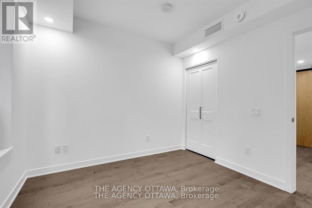 Photo 15 of 306 340 Queen Street, Ottawa ON