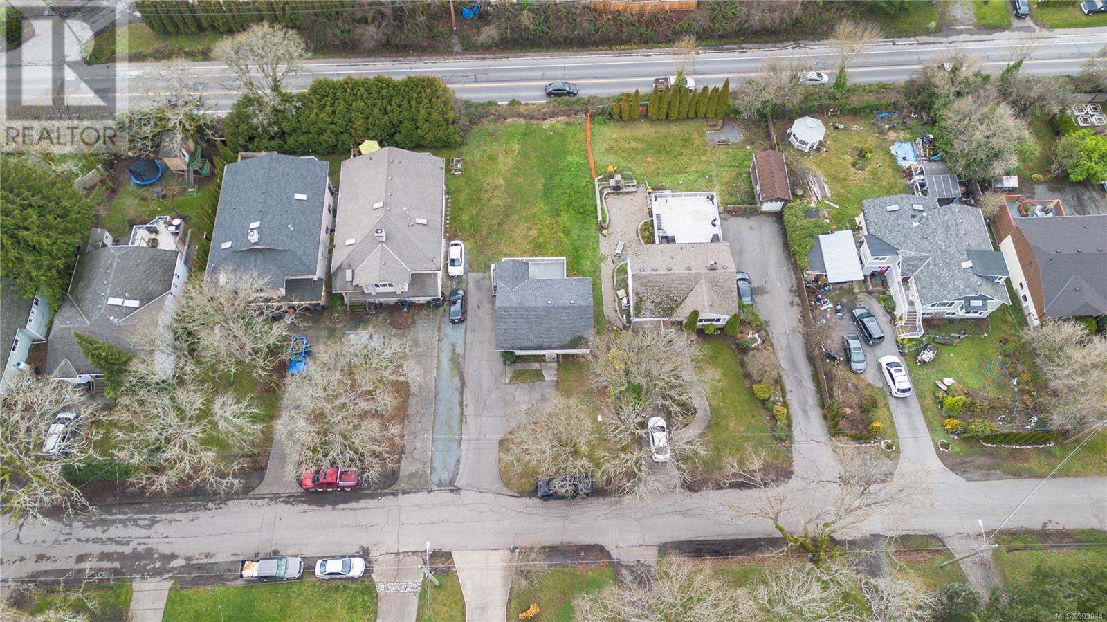 4068 Grange Road, Saanich