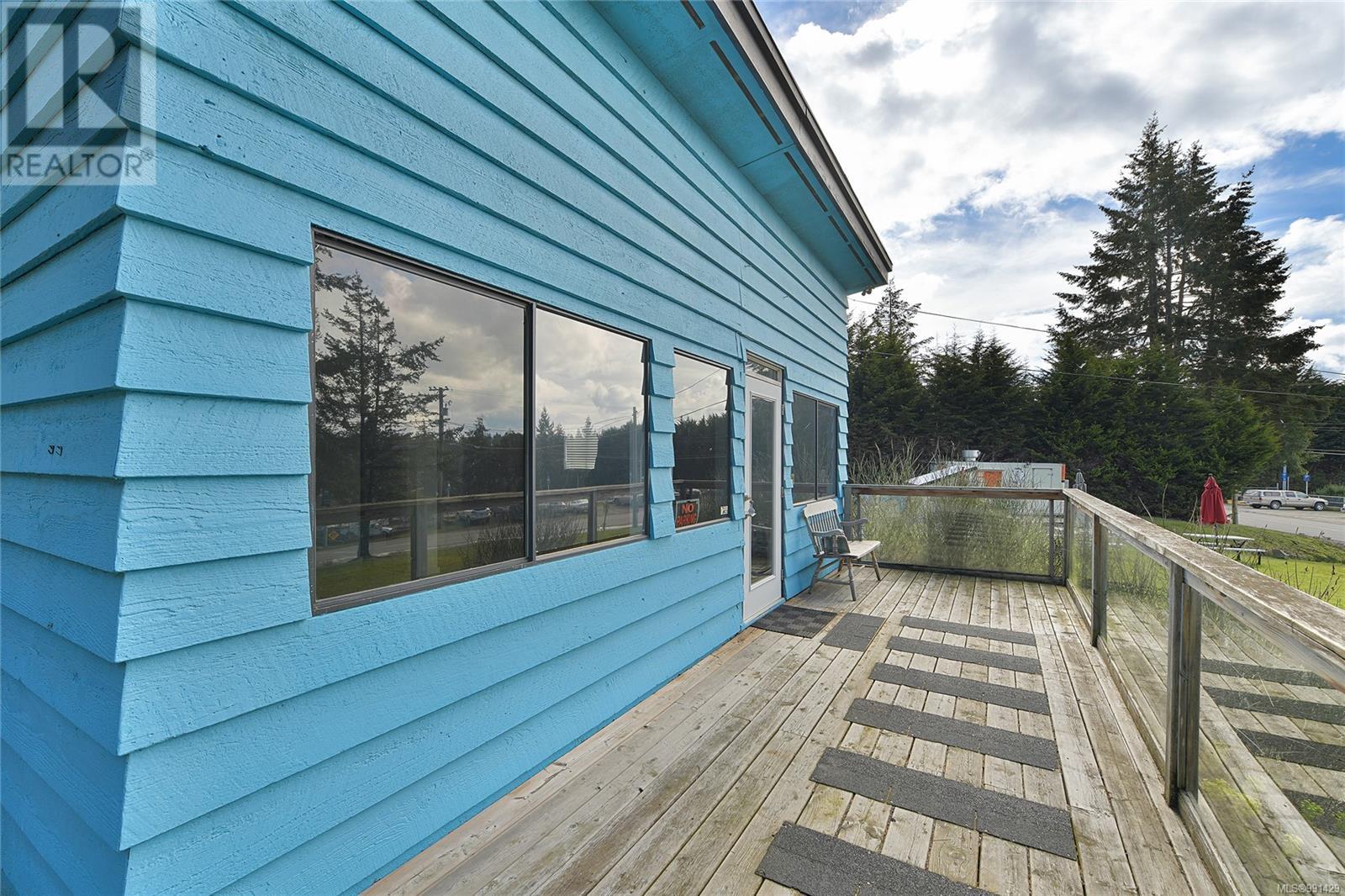  492 Dalton Drive, Mayne Island