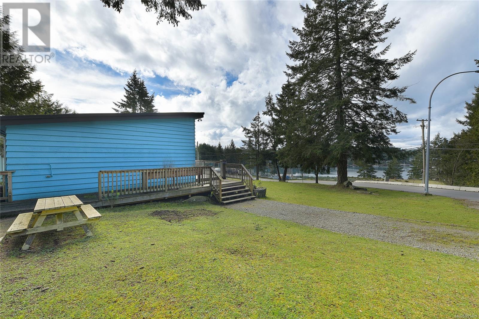  492 Dalton Drive, Mayne Island