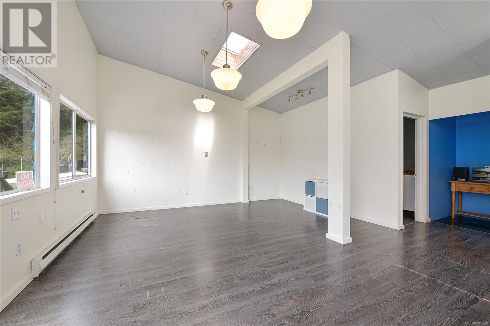  492 Dalton Drive, Mayne Island