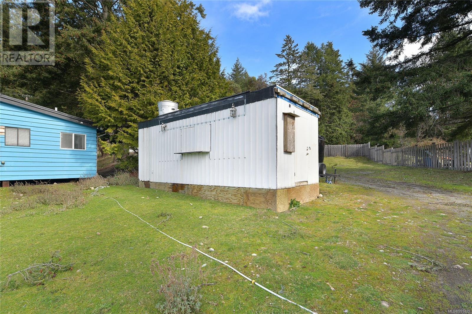  492 Dalton Drive, Mayne Island