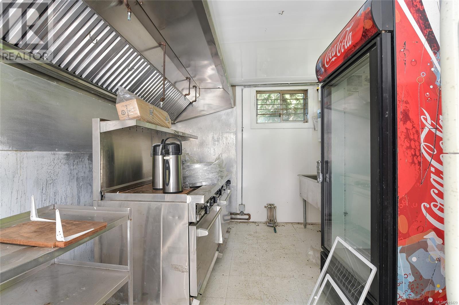  492 Dalton Drive, Mayne Island