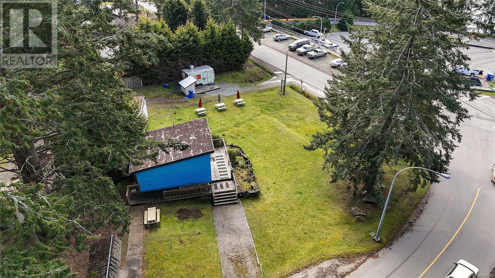  492 Dalton Drive, Mayne Island