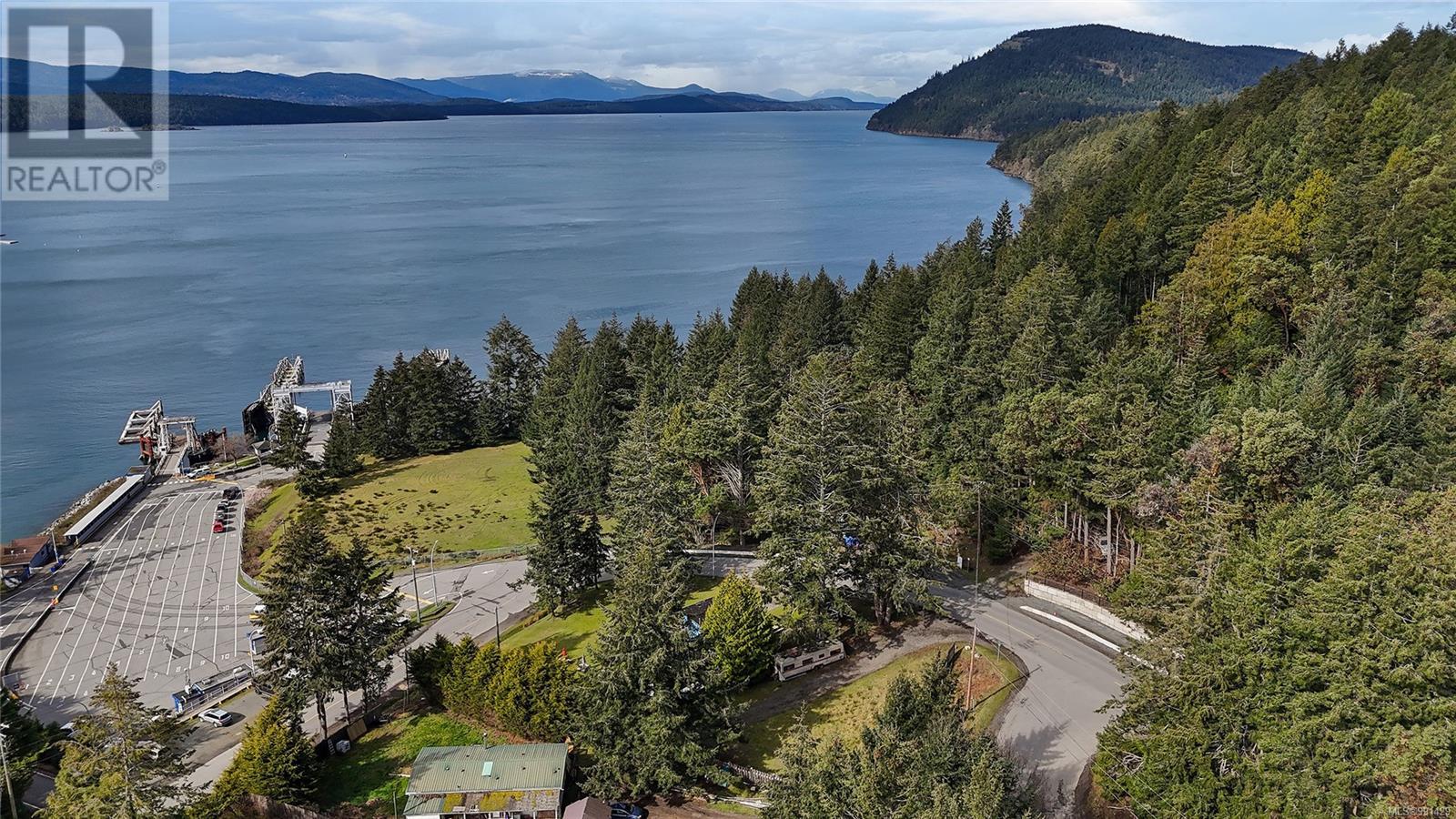  492 Dalton Drive, Mayne Island