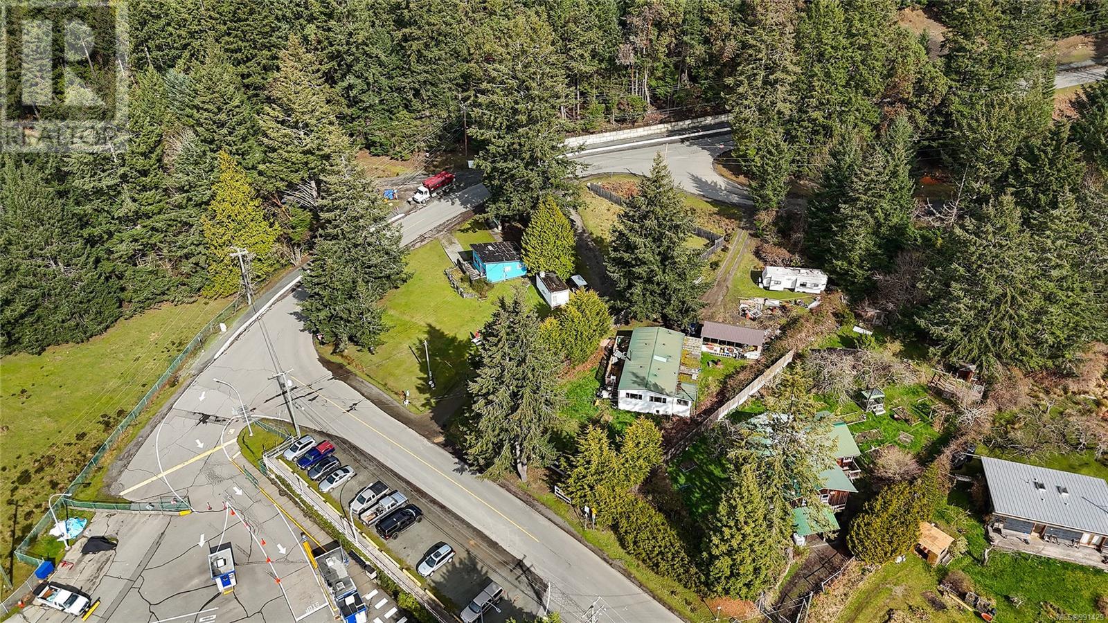  492 Dalton Drive, Mayne Island