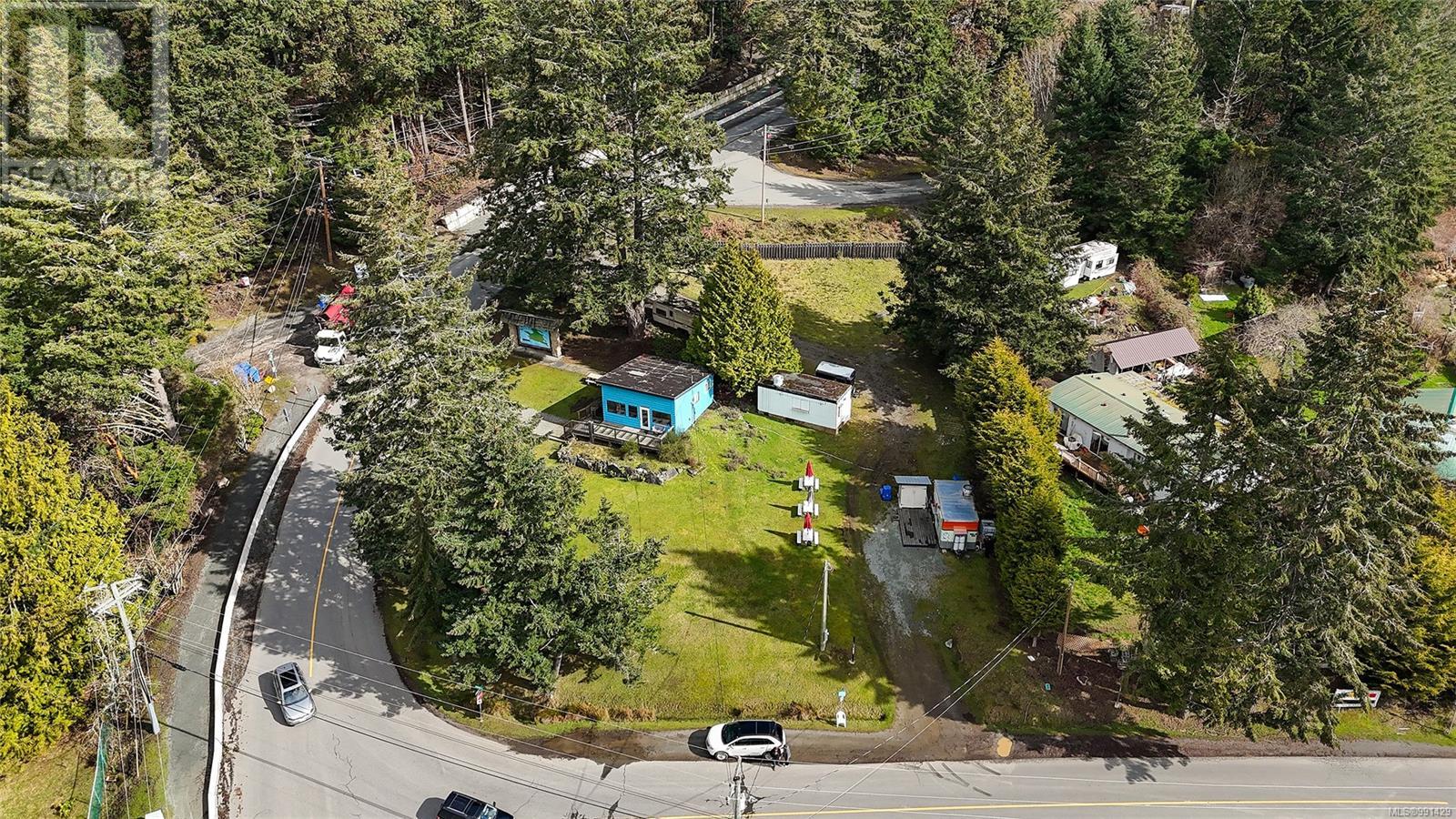  492 Dalton Drive, Mayne Island