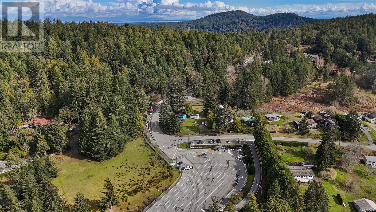  492 Dalton Drive, Mayne Island