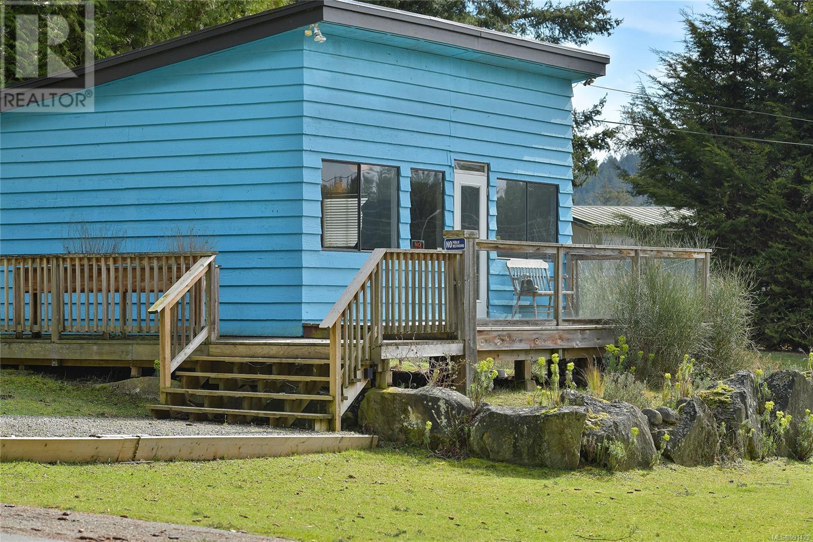  492 Dalton Drive, Mayne Island