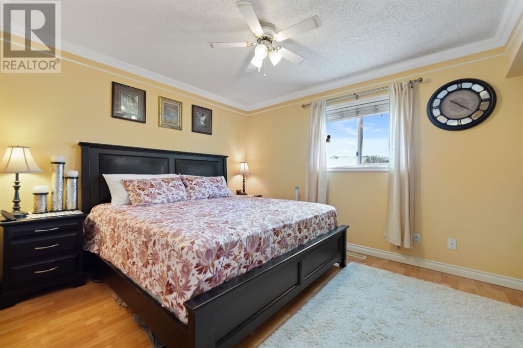 Single Family House 4 Level for Sale in  Taradale Close NE Taradale Calgary 