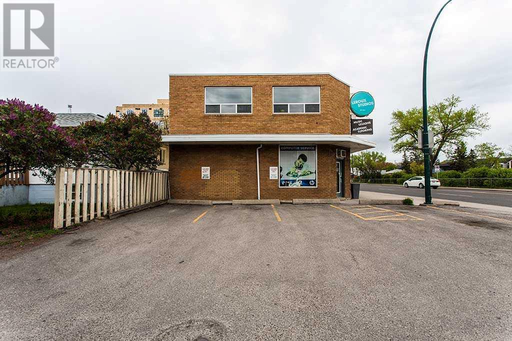 Photo 5 of 2116 14 Street Nw, Calgary AB