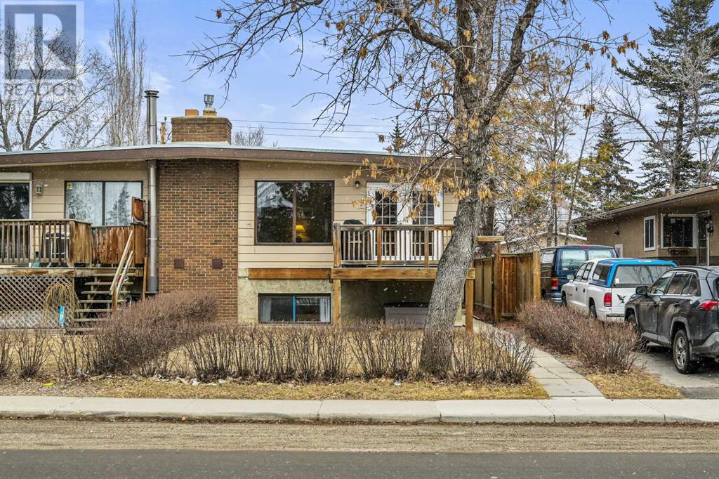 2420 54 Avenue SW, Calgary, Alberta