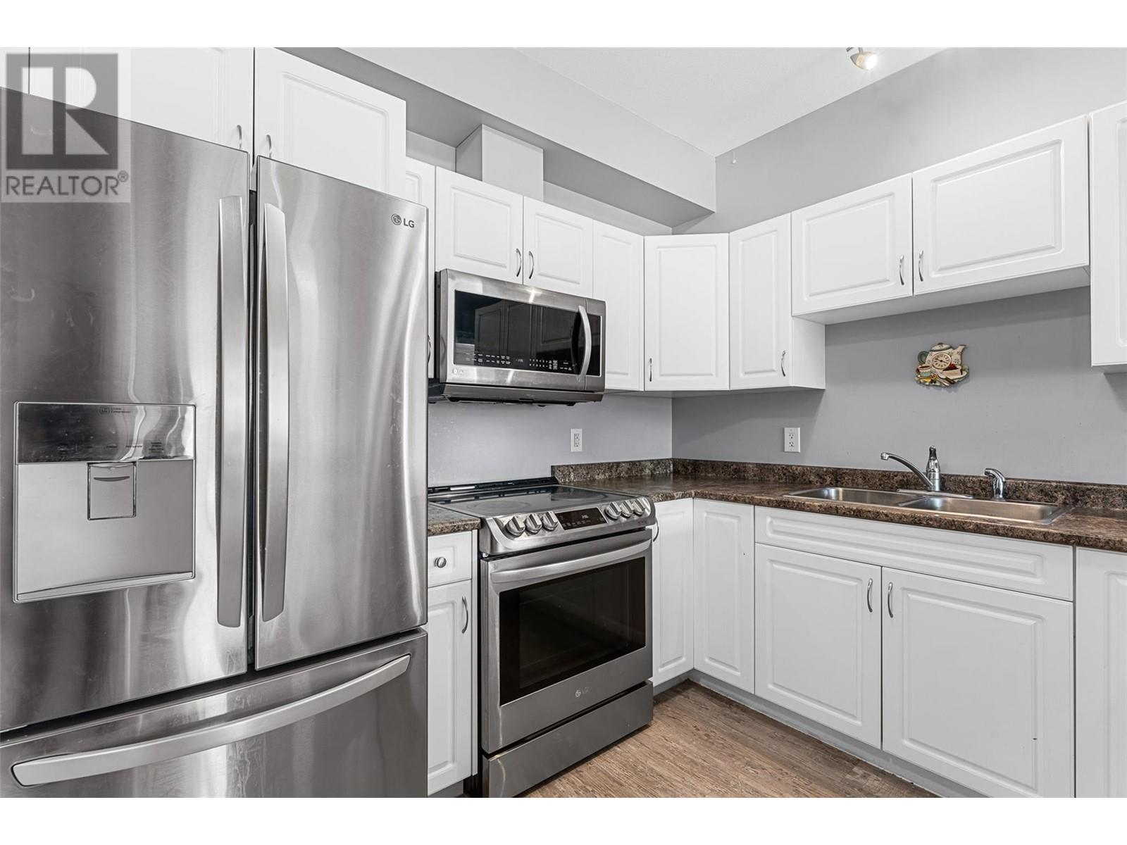 306 770 Rutland Road North, Kelowna