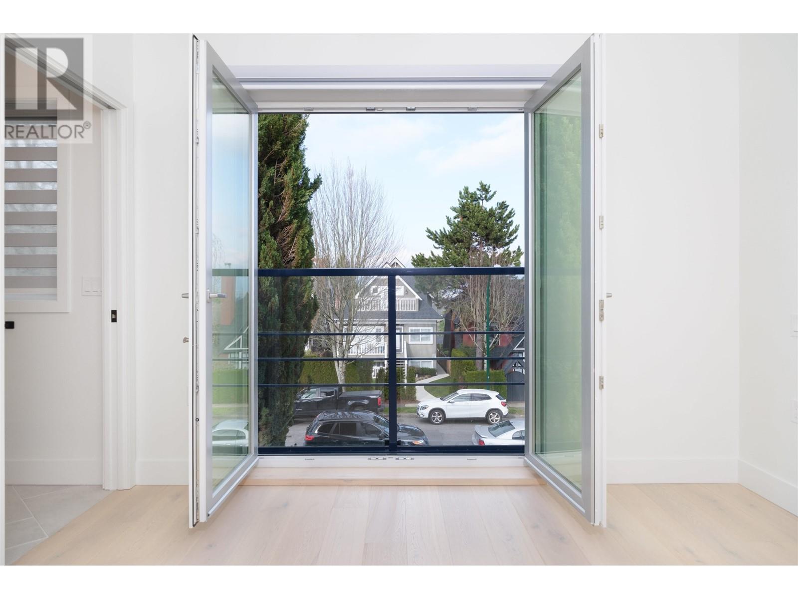 3172 W 26TH AVENUE, Vancouver