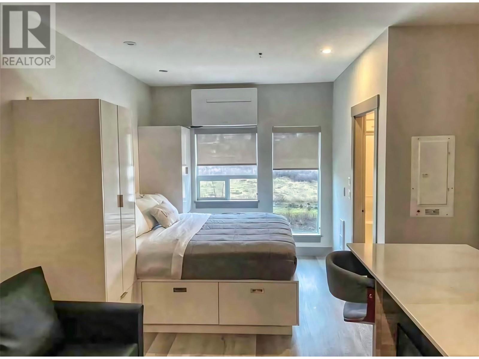 #217 2555 LAKESHORE ROAD - Image 5