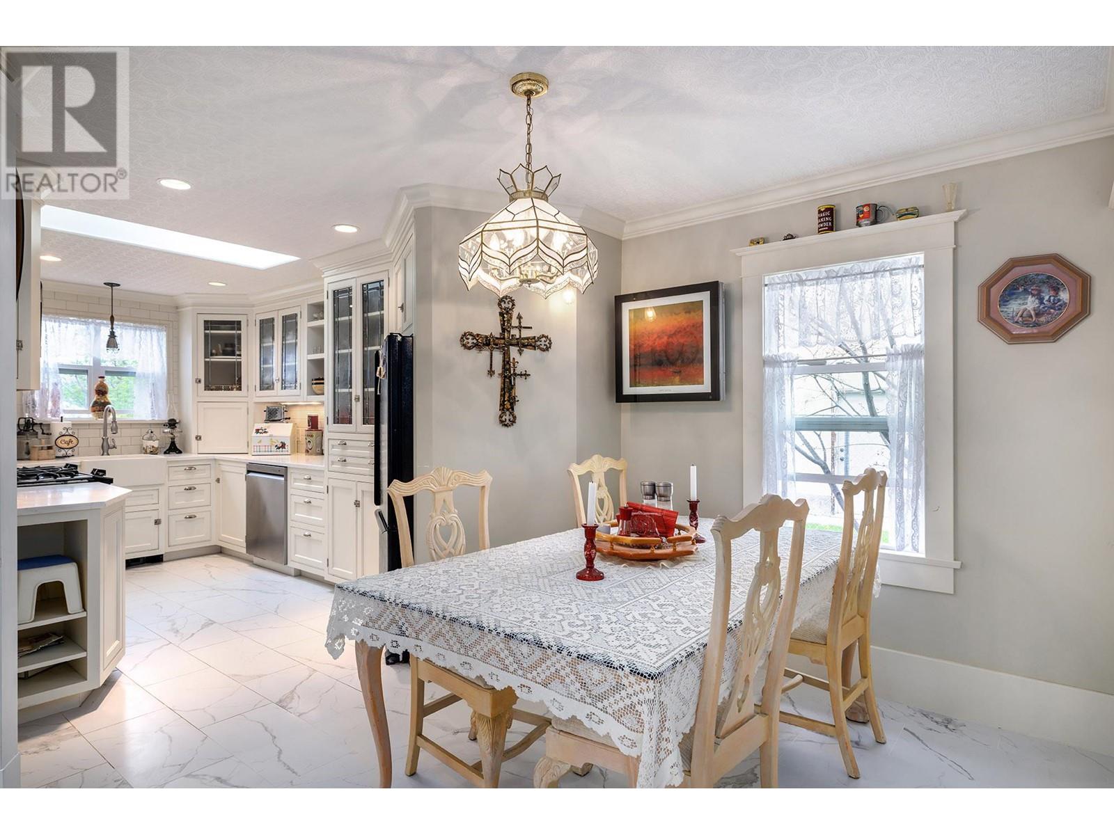  1024 Rutland Road, Kelowna