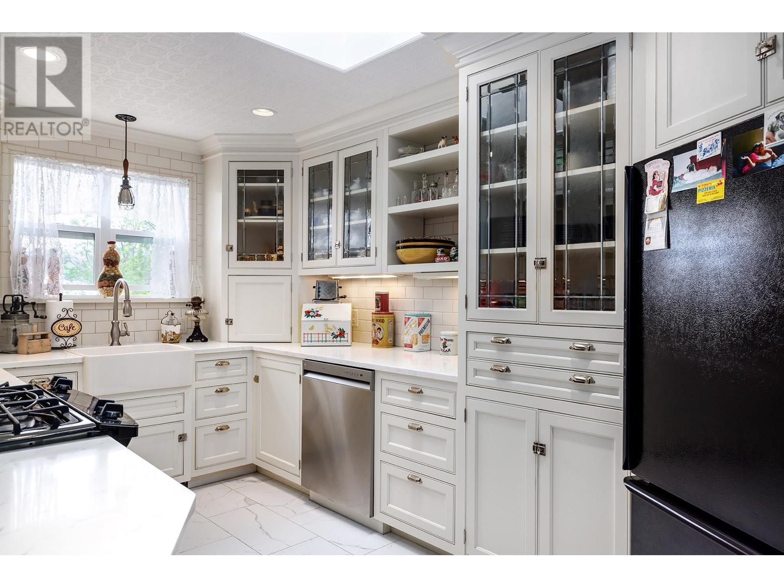  1024 Rutland Road, Kelowna