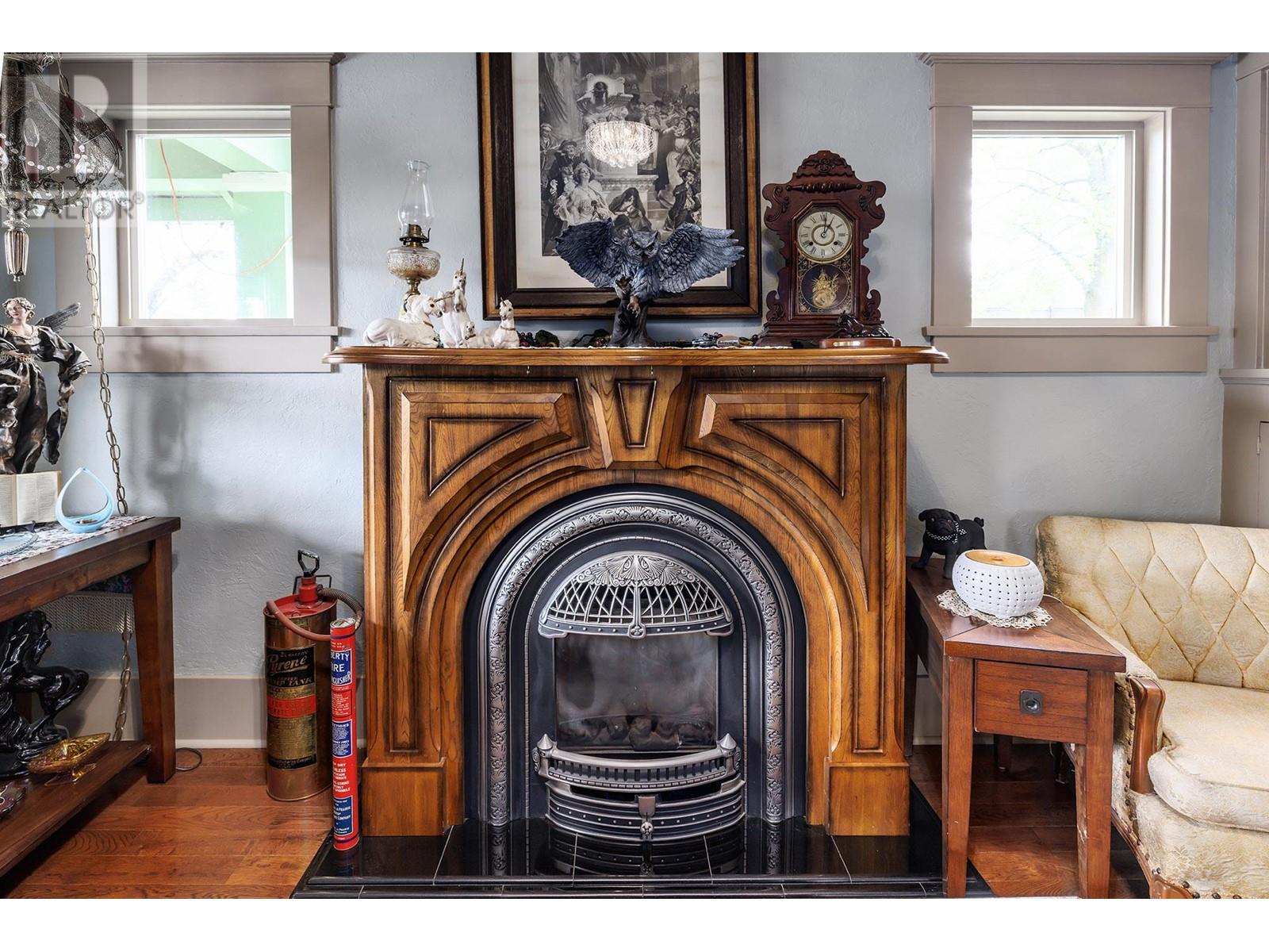 1024 Rutland Road, Kelowna