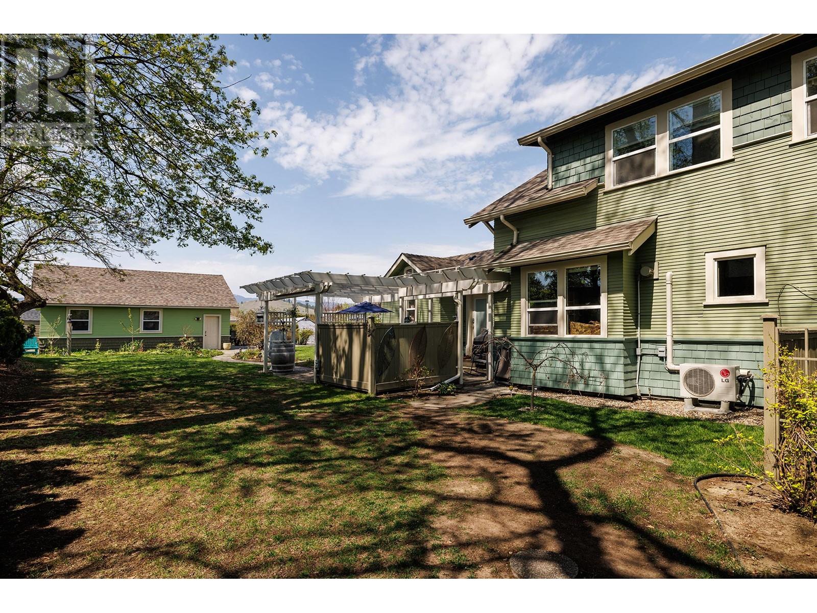  1024 Rutland Road, Kelowna