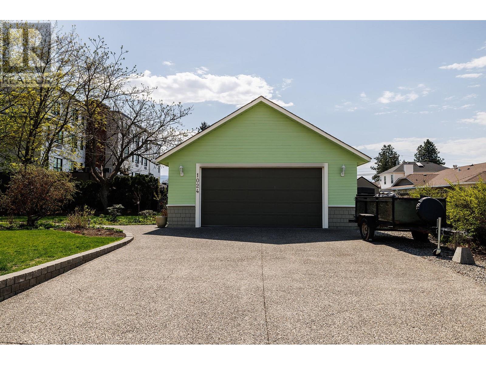  1024 Rutland Road, Kelowna
