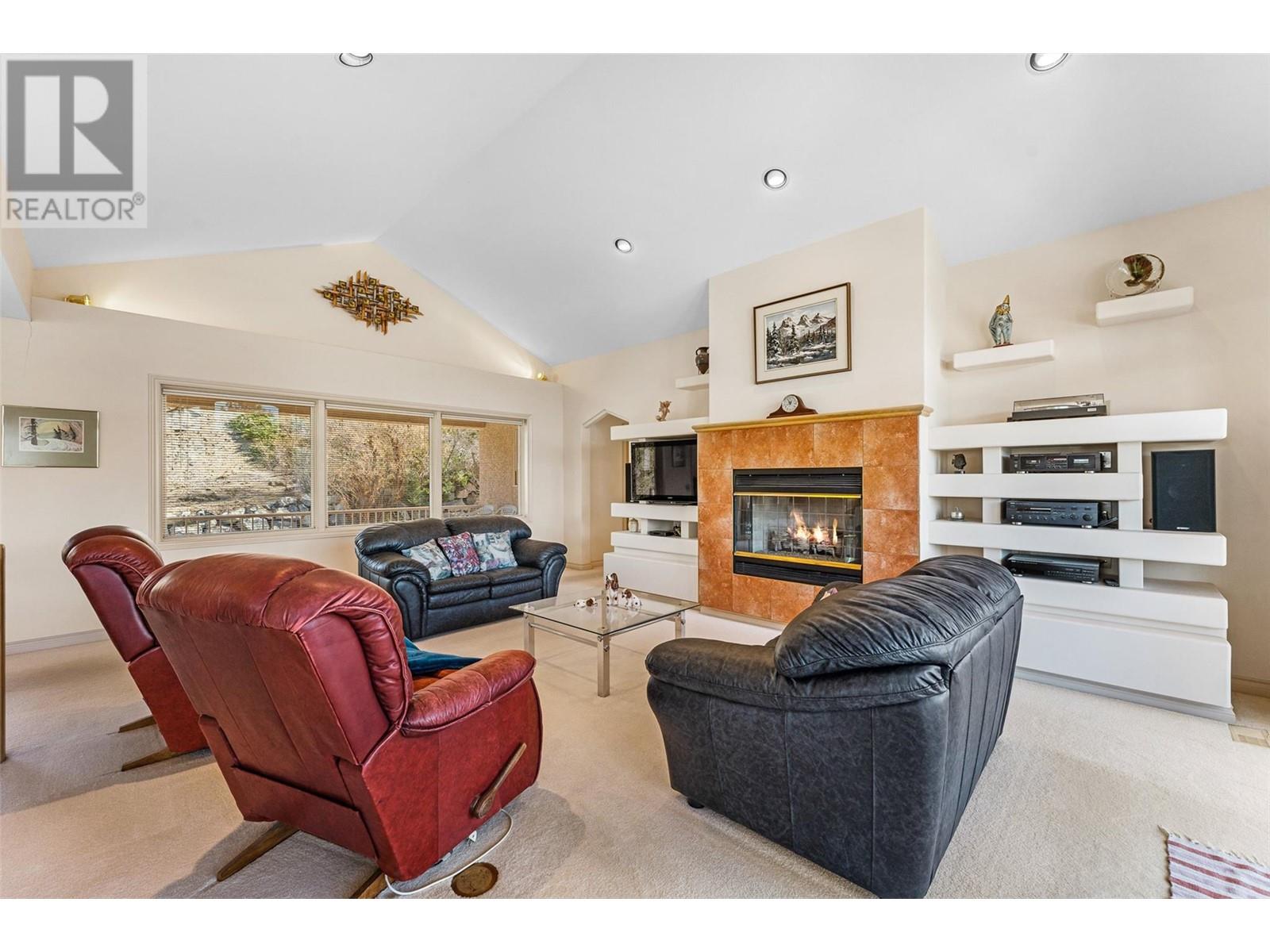  307 Sandpiper Court, Kelowna