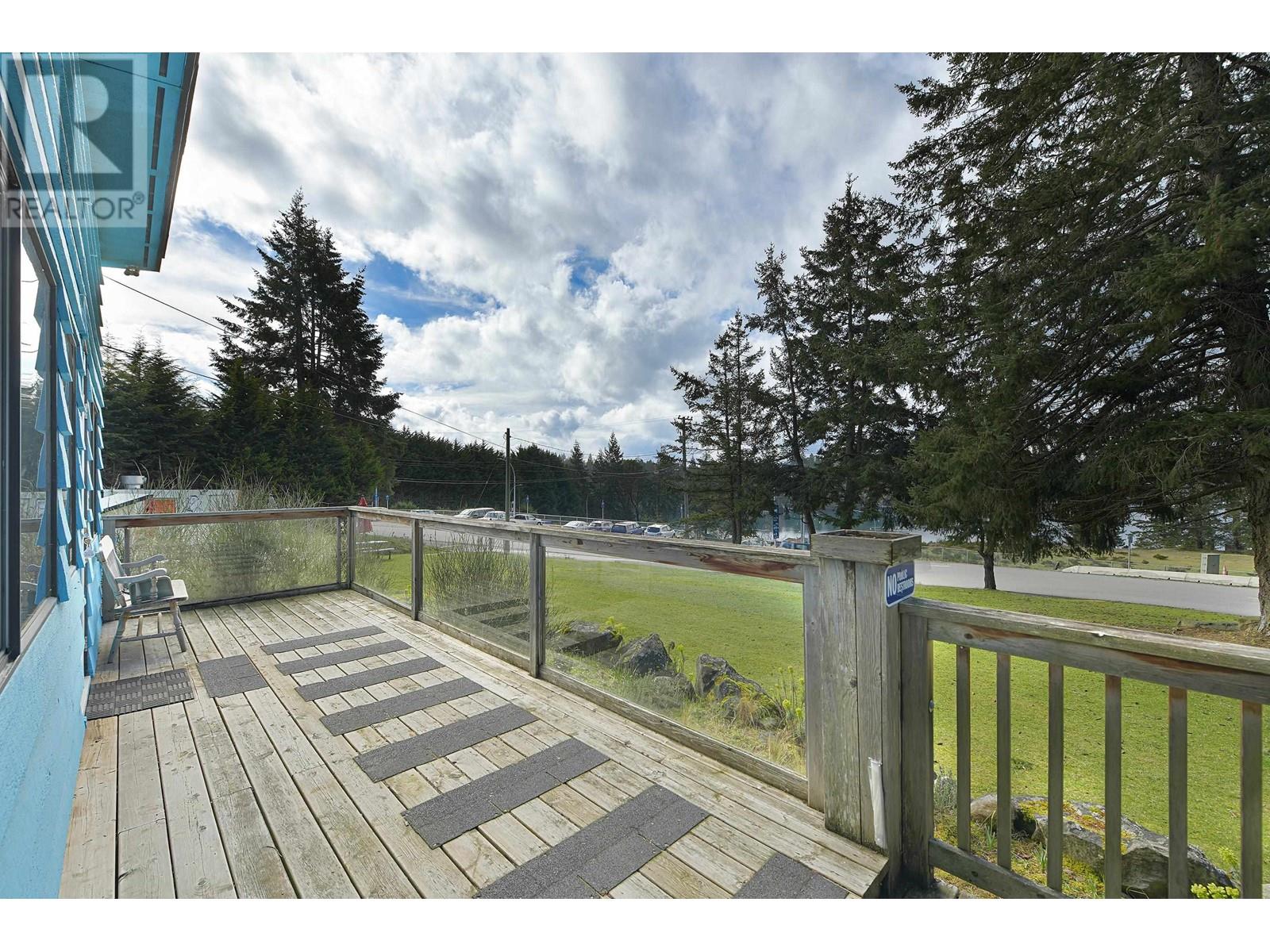 492 DALTON DRIVE, Mayne Island