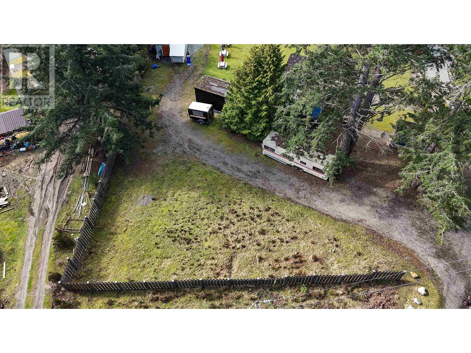 492 DALTON DRIVE, Mayne Island