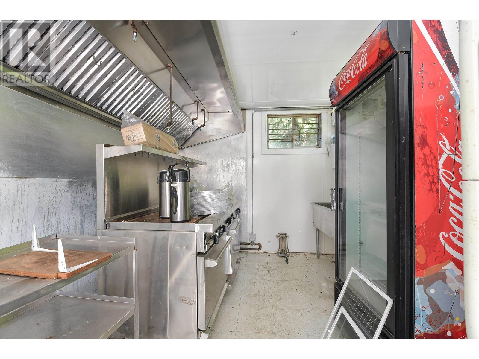 492 DALTON DRIVE, Mayne Island