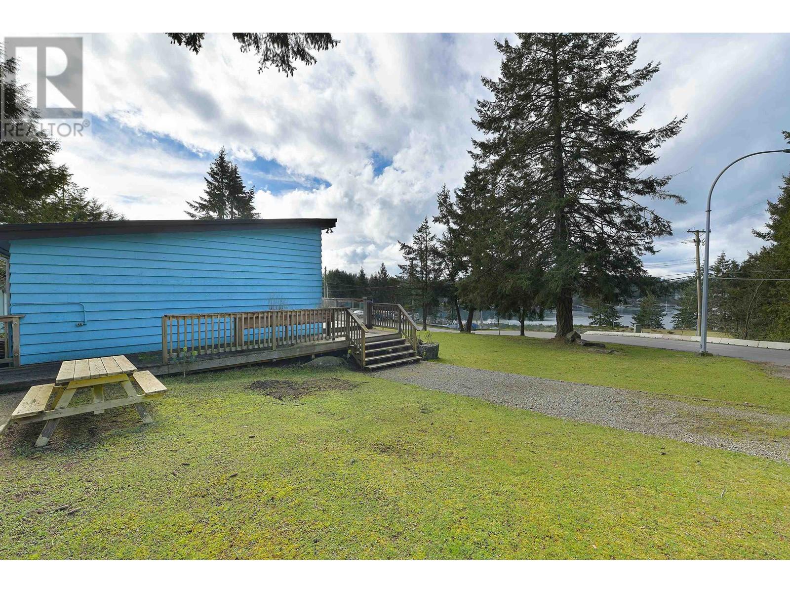 492 DALTON DRIVE, Mayne Island