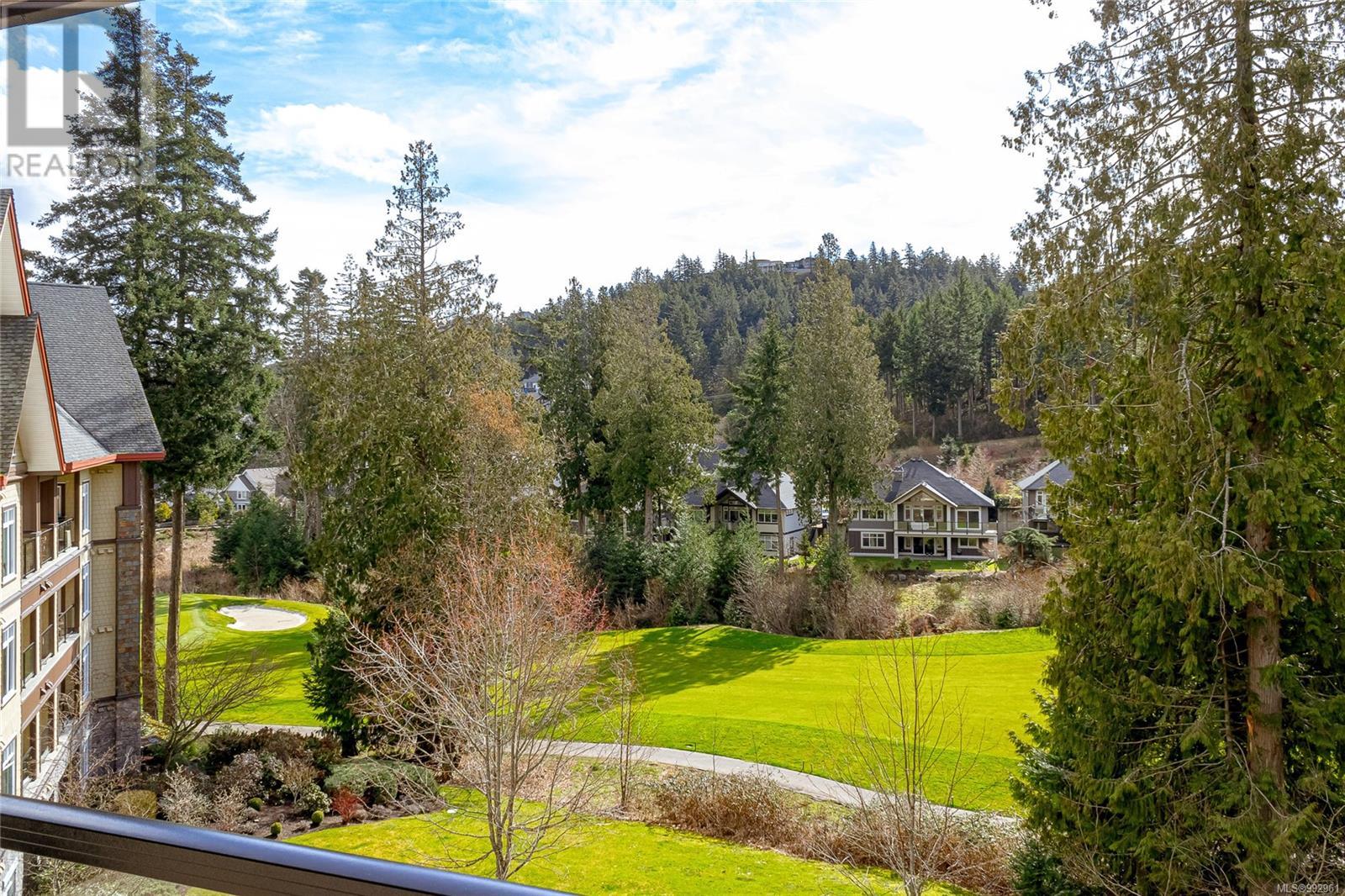 302 1395 Bear Mountain Pkwy, Langford