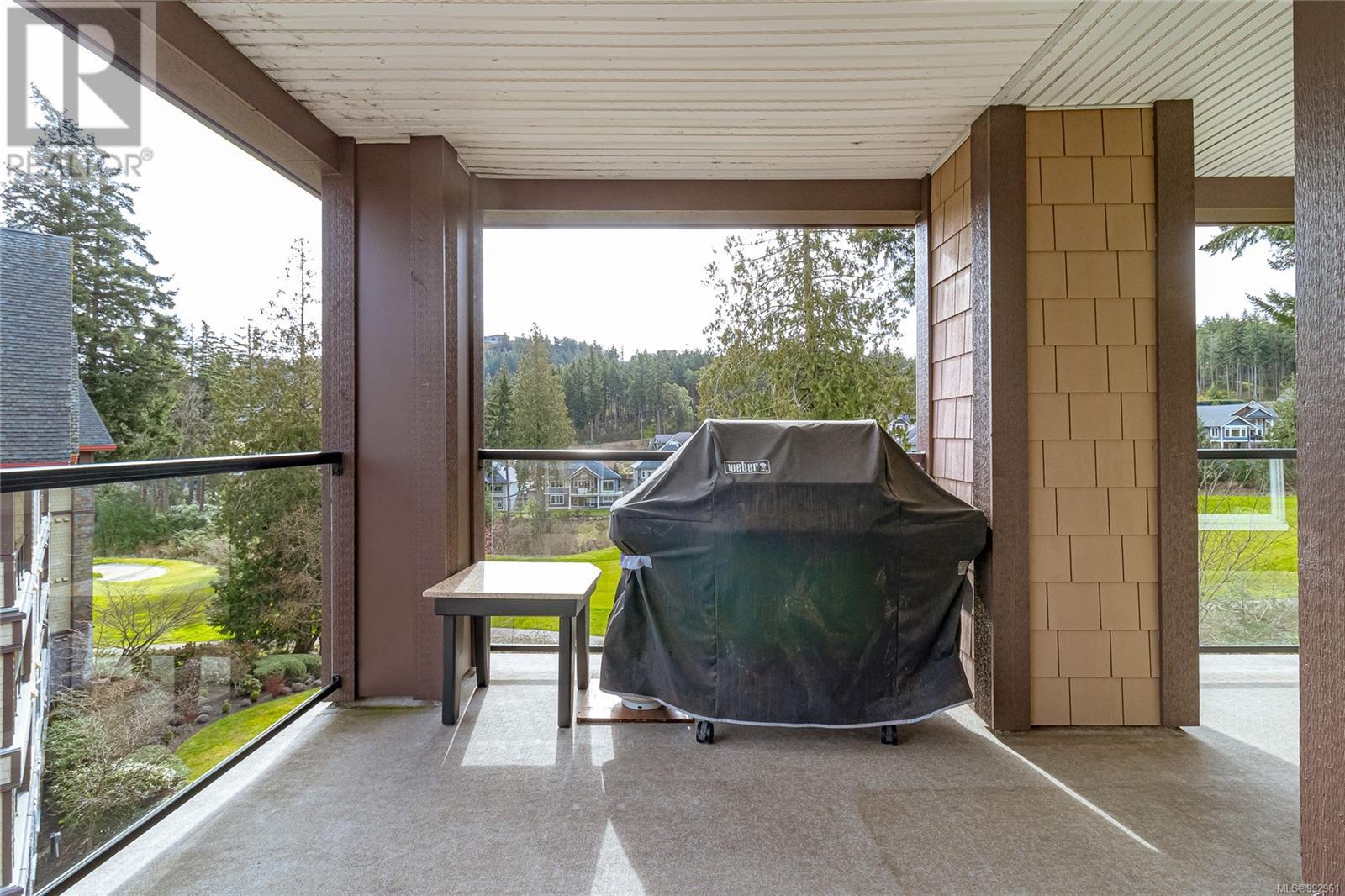 302 1395 Bear Mountain Pkwy, Langford