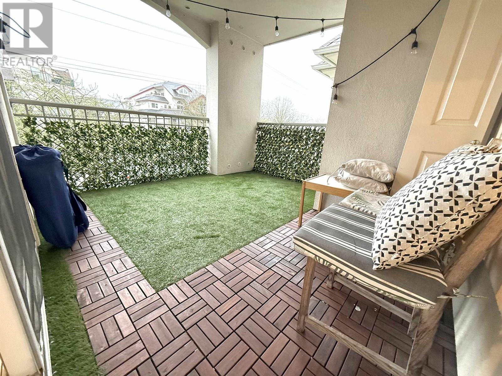 203 1655 GRANT AVENUE, Port Coquitlam real estate listing R2980010