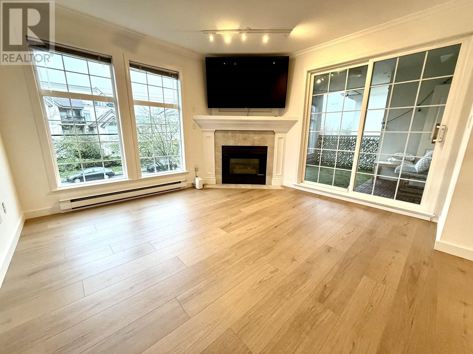 203 1655 GRANT AVENUE, Port Coquitlam real estate listing R2980010