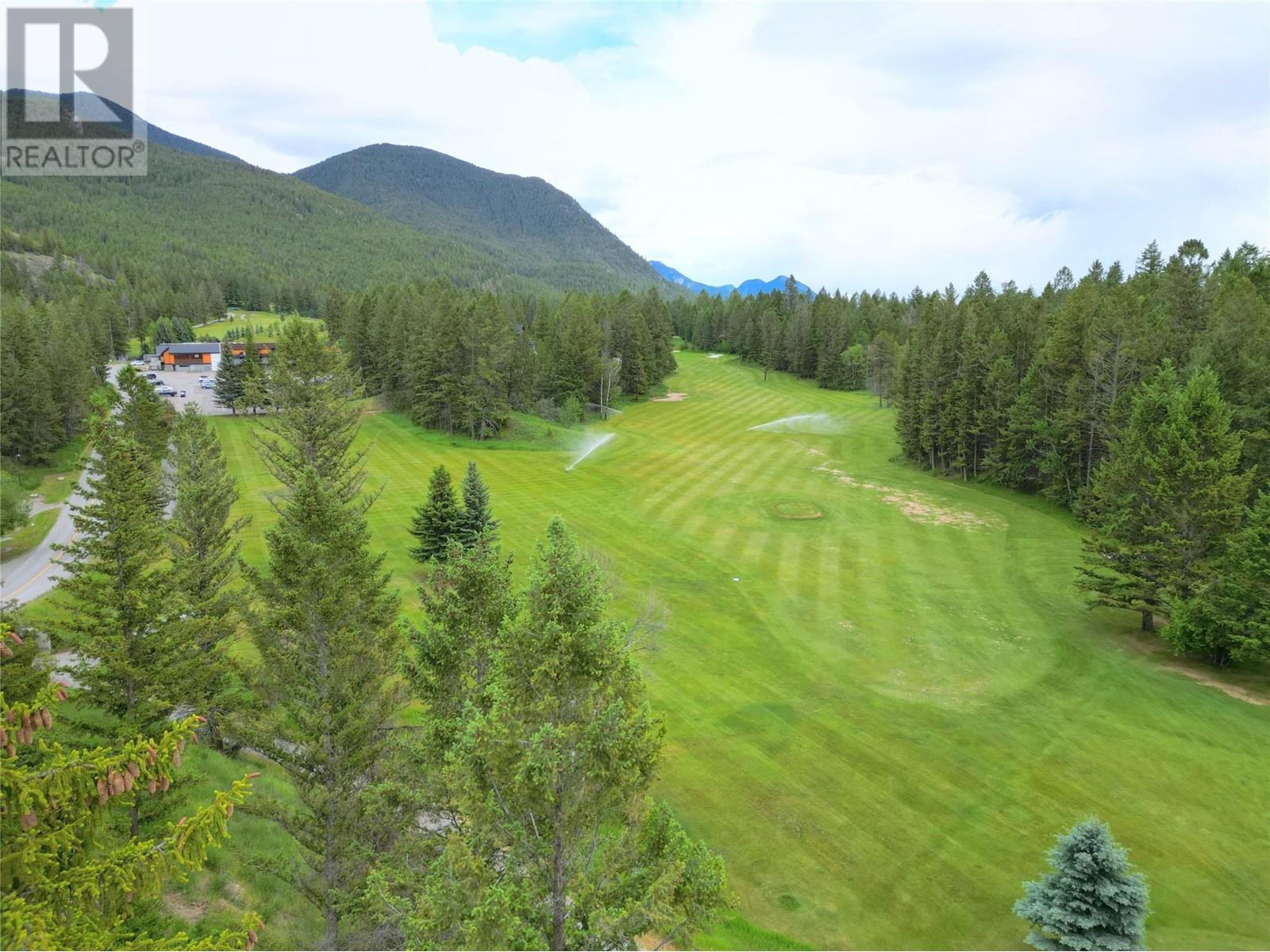 #9 8040 RADIUM GOLF COURSE ROAD - Image 4
