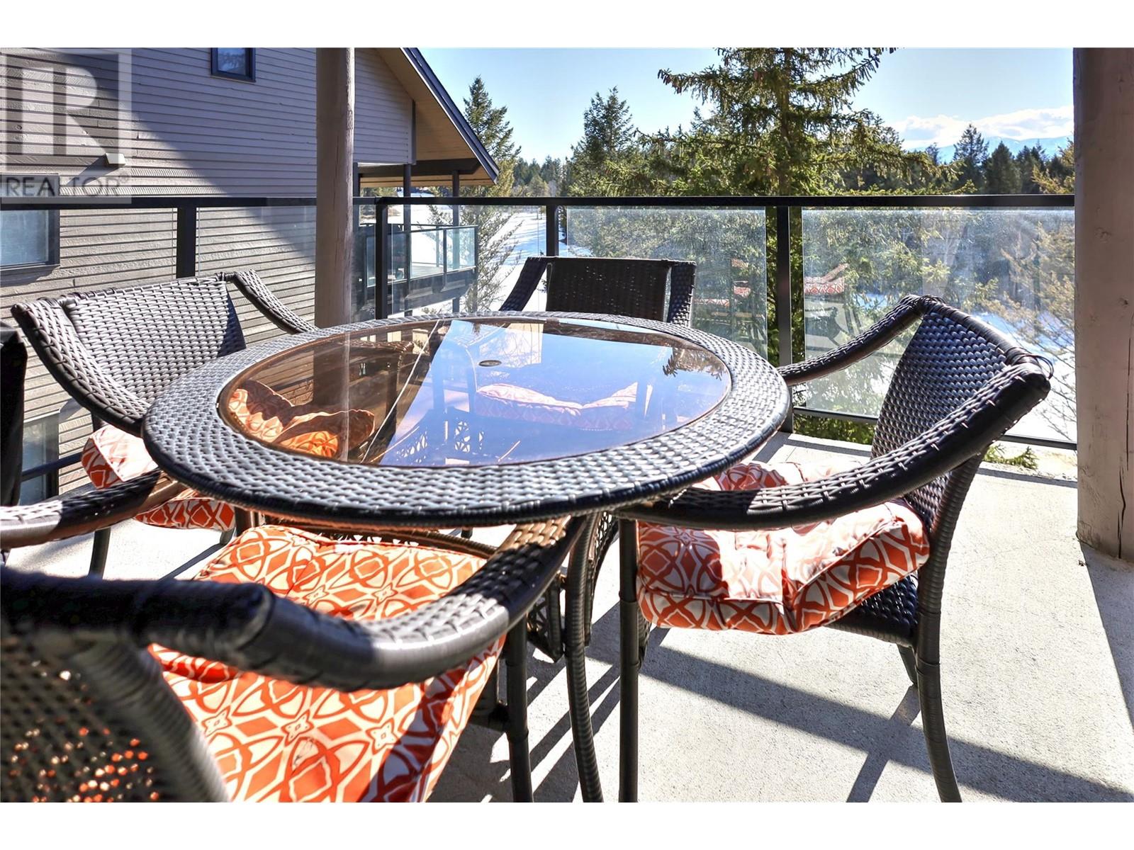 #9 8040 RADIUM GOLF COURSE ROAD - Image 24