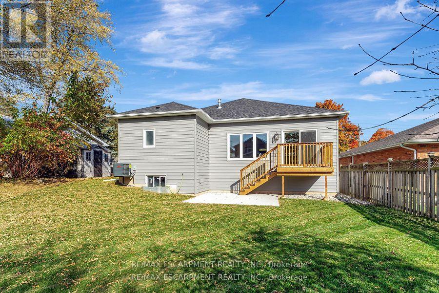 Photo 26 of 605 St Andrew Street, Norfolk ON