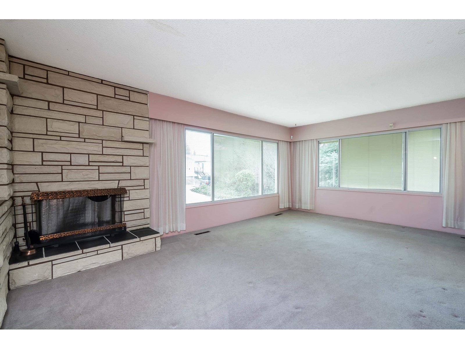 Photo 7 of 12995 110 Avenue, Surrey BC