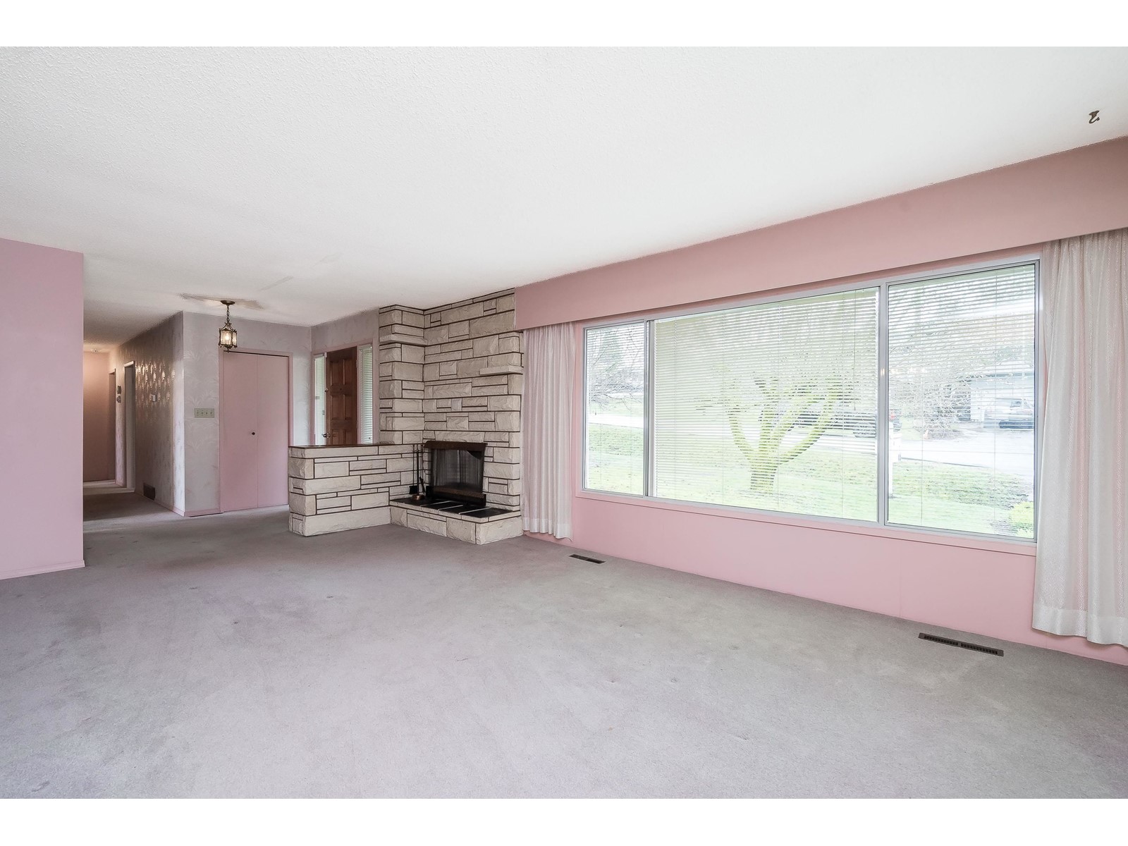 Photo 9 of 12995 110 Avenue, Surrey BC