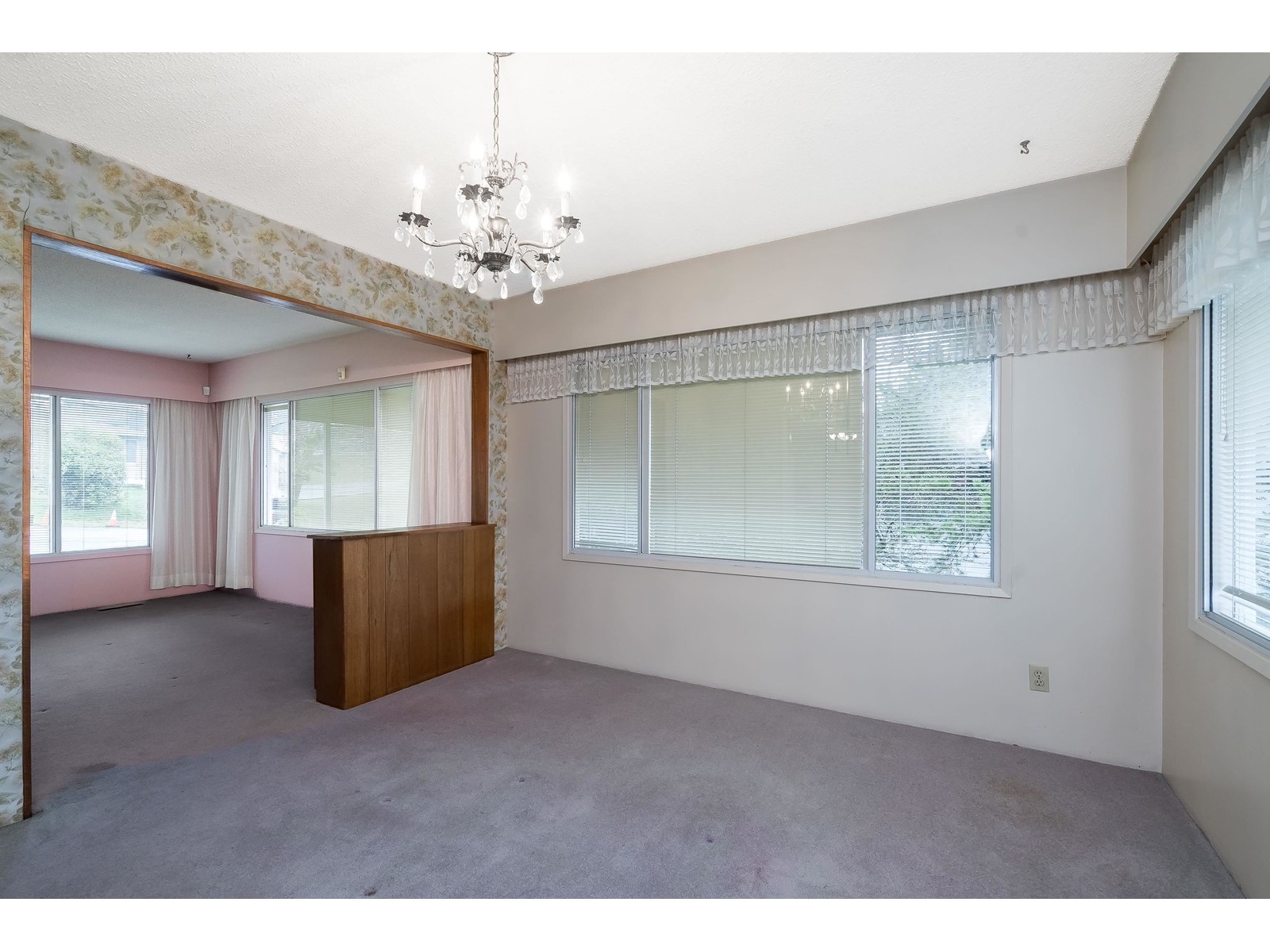 Photo 11 of 12995 110 Avenue, Surrey BC