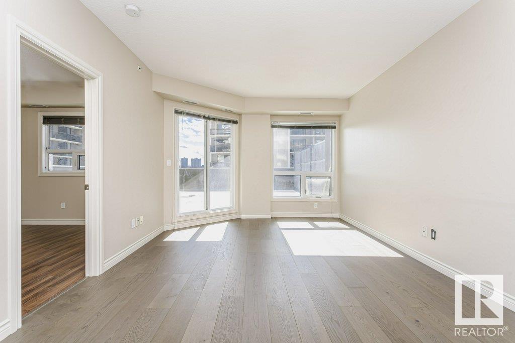 #103 9819 104 ST NW - 20