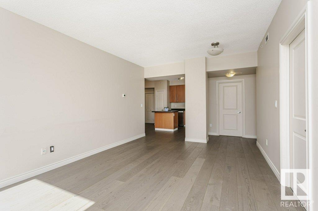 #103 9819 104 ST NW - 22