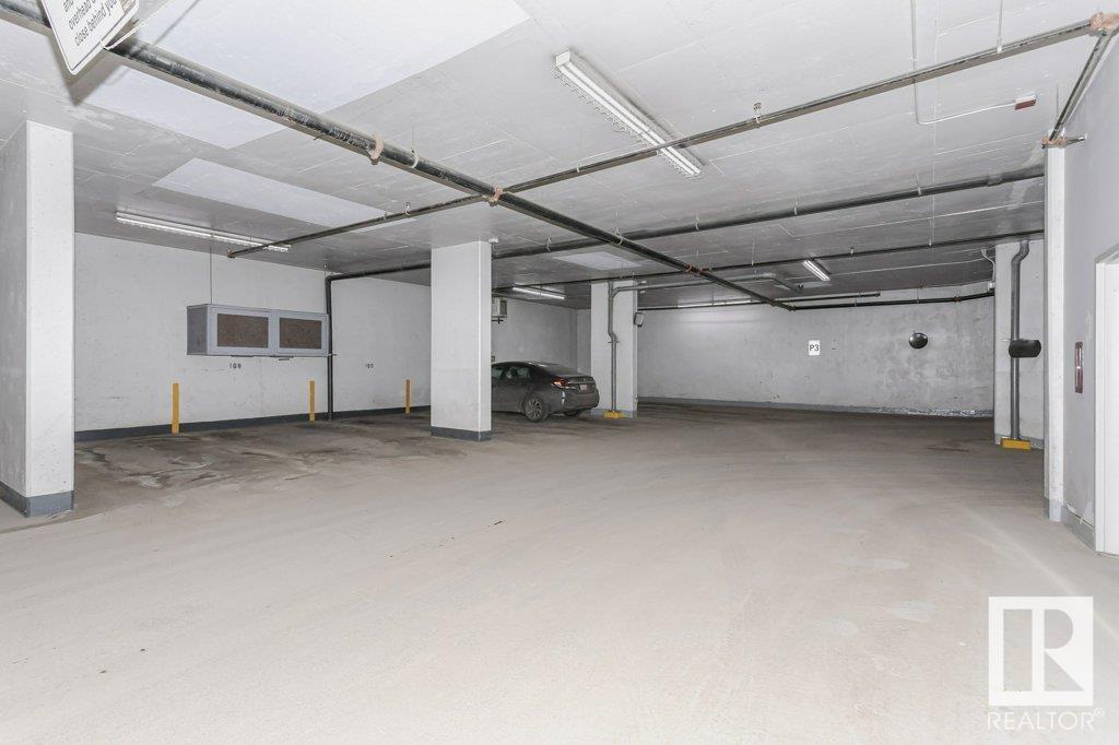 #103 9819 104 ST NW - 48