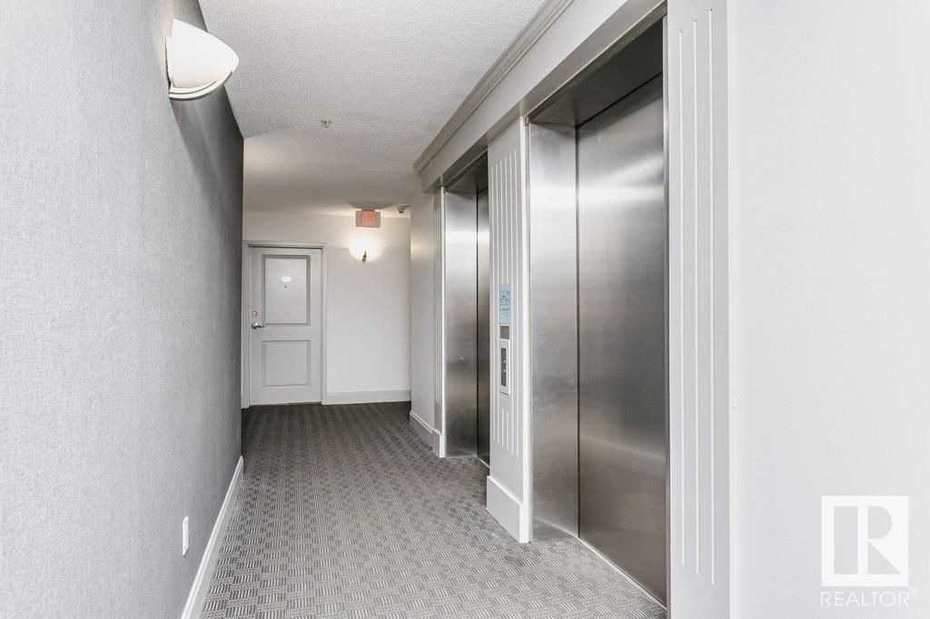 #103 9819 104 ST NW - 5