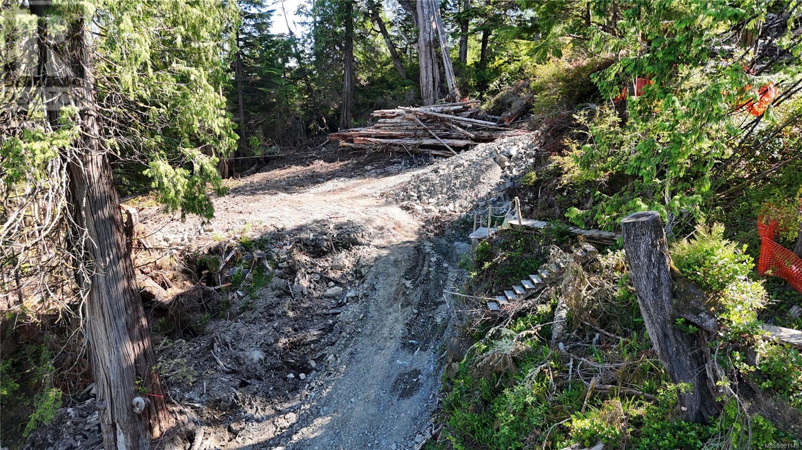  711 & 722 Campbell Street, Tofino