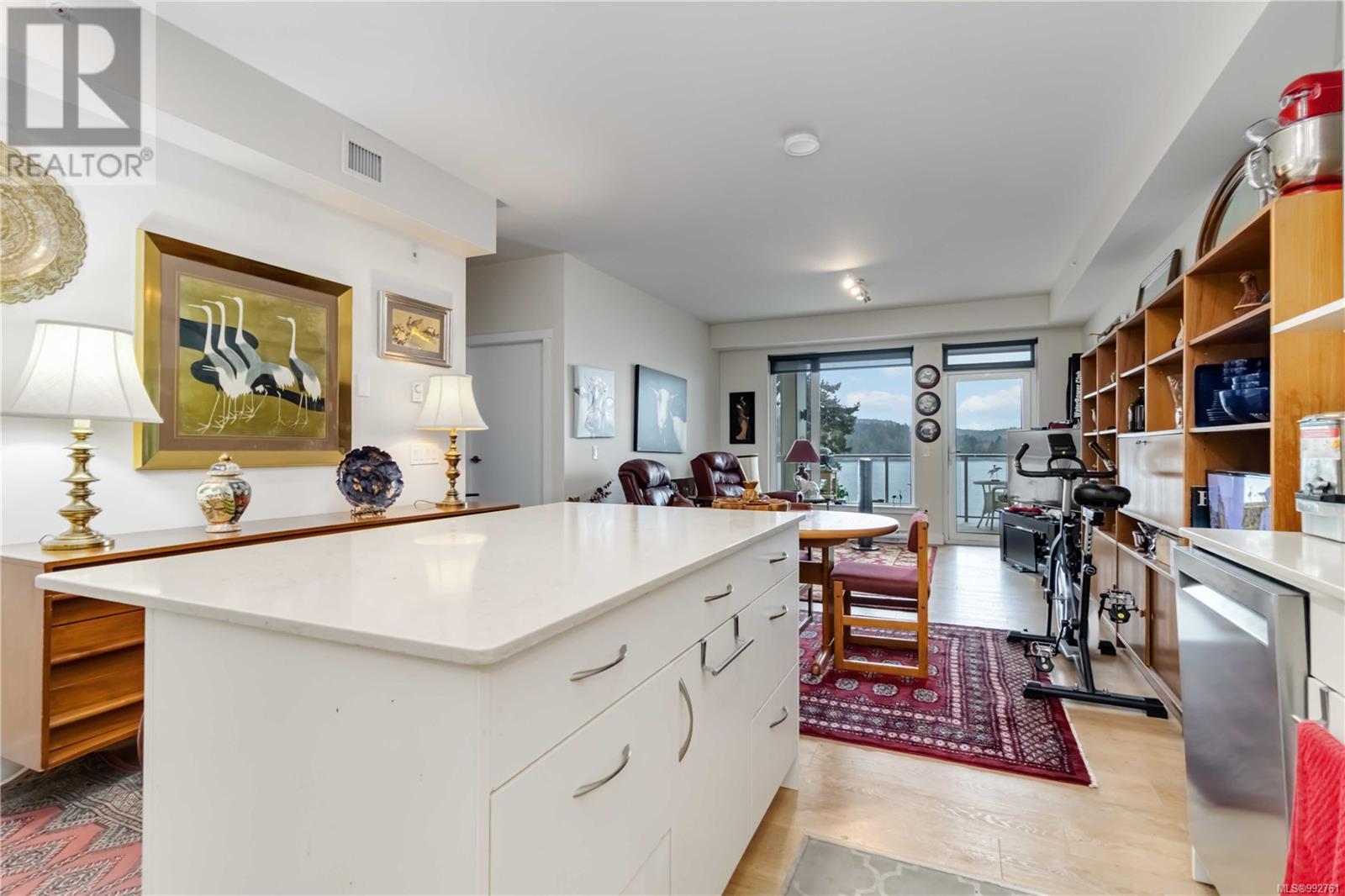 Photo 8 of 203 6609 Goodmere Rd, Sooke BC