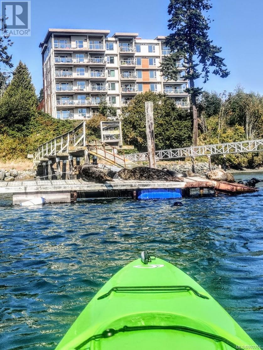 Photo 26 of 203 6609 Goodmere Rd, Sooke BC
