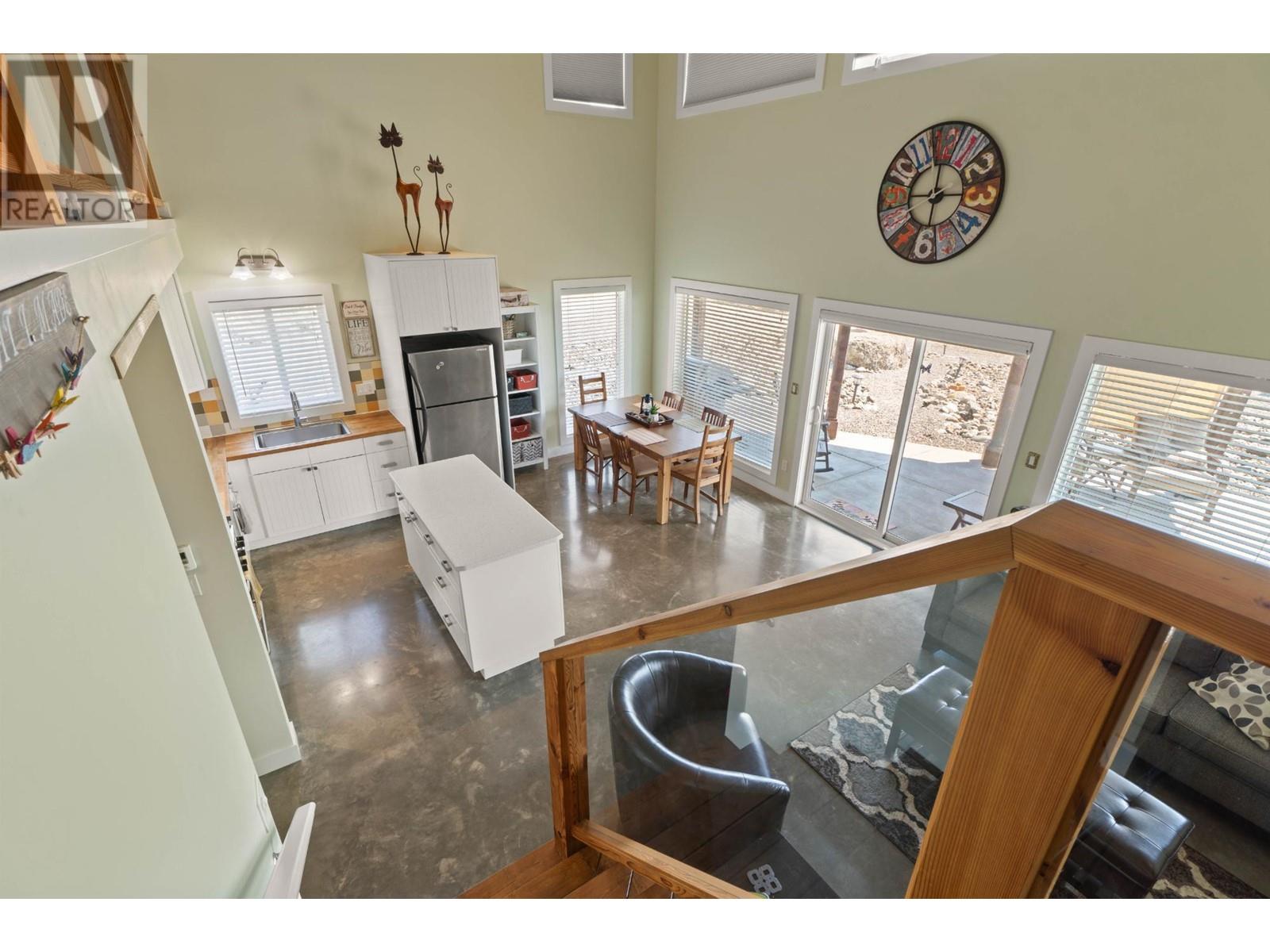 10 3672 SABISTON CREEK Road, Kamloops